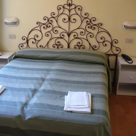 Hotel Gloria-2